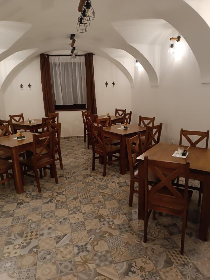 Penzion Kotva Klatovy Exteriör bild